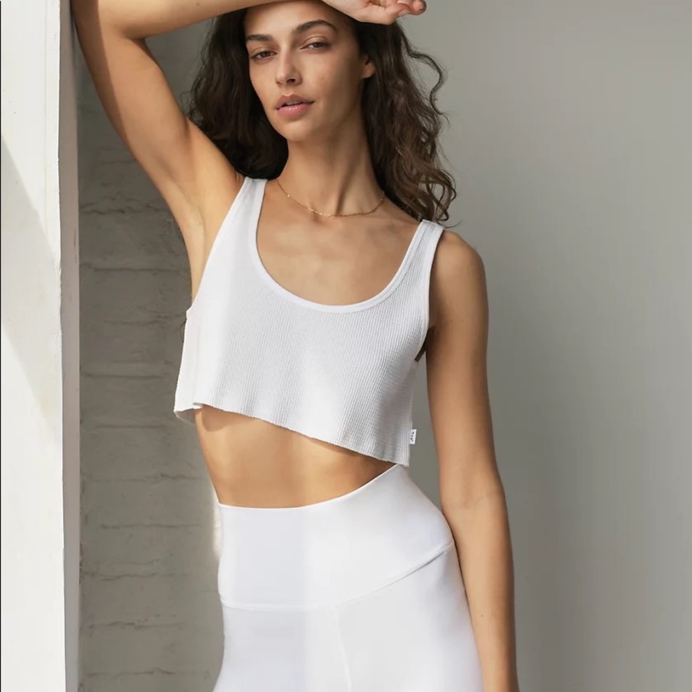BNWT Aritzia TNA Manresa Tank